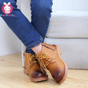 闹闹兔 秋冬儿童加绒马丁靴 59元包邮(89-30券)