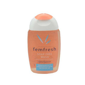 0点变价# 英国 Femfresh 私密温和无皂女性洗护液 150ml*2  24.5元