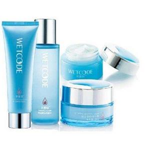 丹姿 红石榴新活焕颜 洁面乳125g+亮肤水120ml+眼霜20g+精华霜50g 99元包邮