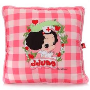 韩国 ddung冬己迷糊娃娃抱枕腰靠  9.9元（日常30元）