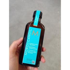 Moroccanoil 摩洛哥护发油，难得的好东西，因为头