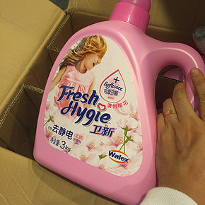 卫新衣物去静电护理柔顺剂清怡樱花3kg    